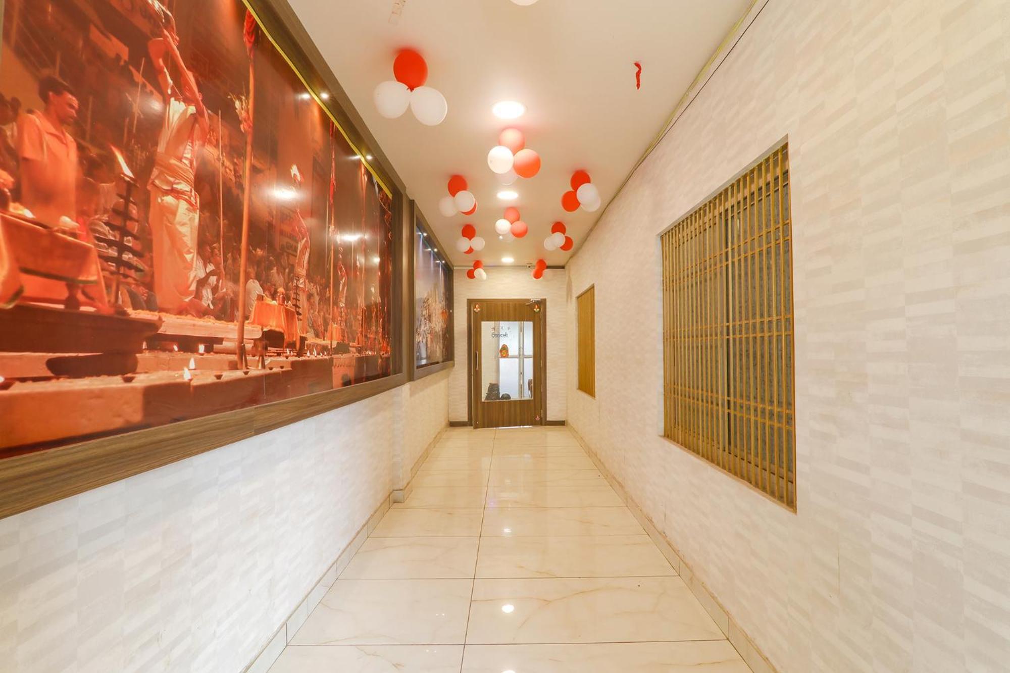 Fabhotel Swarn Banquet Kakarmatha Exterior photo